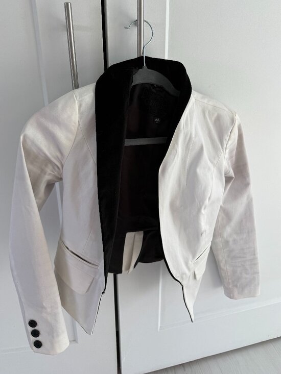 Guess Jackets & Blazers - $120 Guess Womens White Blazer w/Black Suede Lapels Size X Small Great Condition